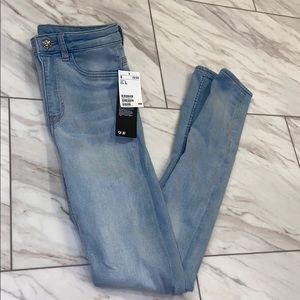 H&M High Waisted Skinny Jeans (Super Stretch)